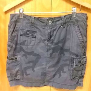 Size 6 Polo Jeans Company 1967 brand camouflage mi